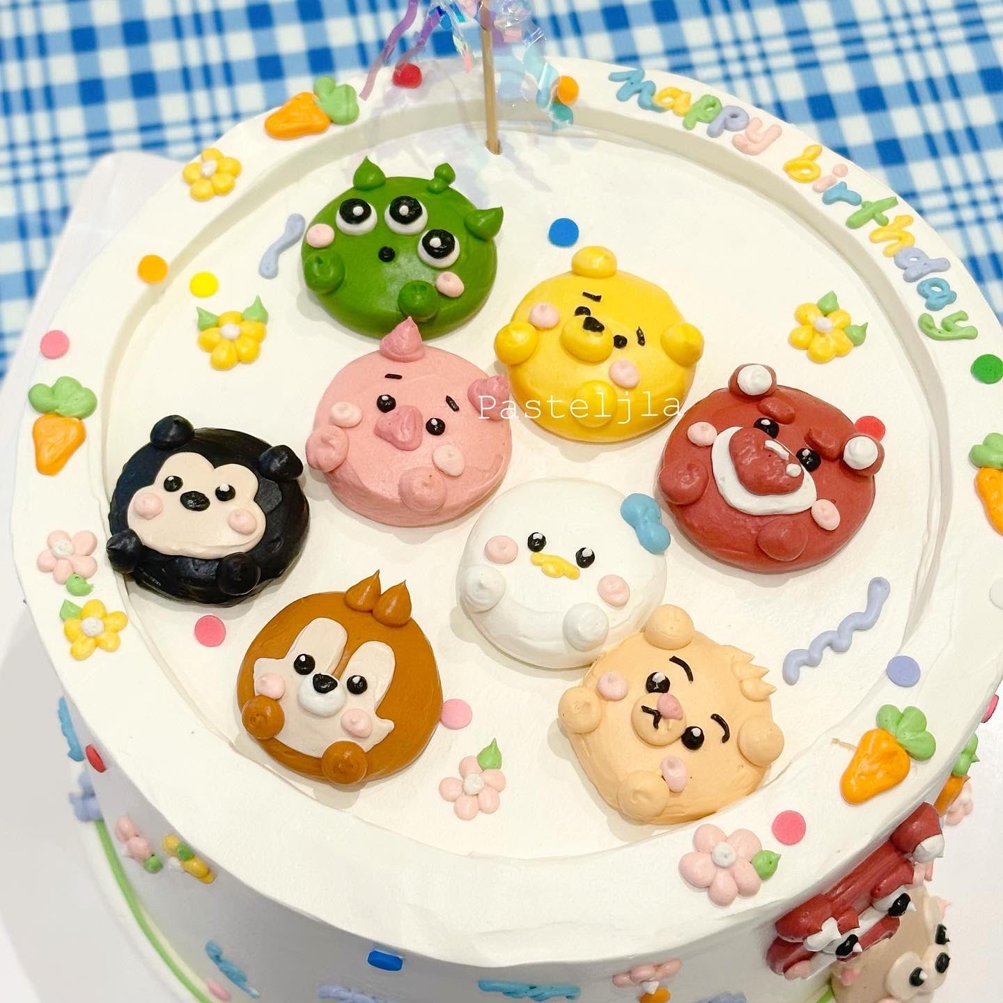 Disney tsum tsum cake