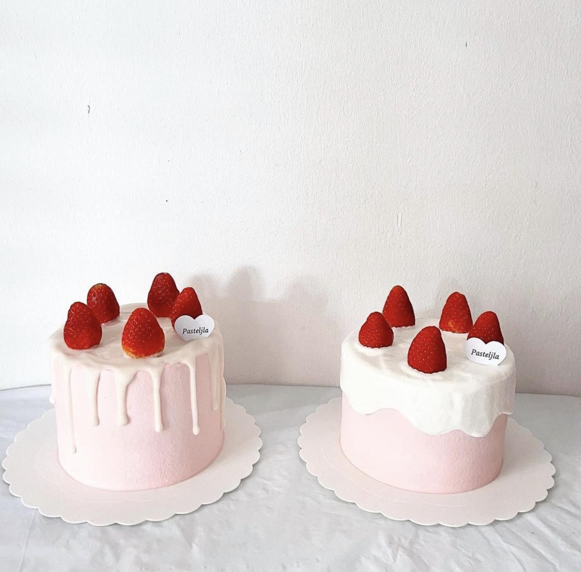 Korean Style Strawberry Cake