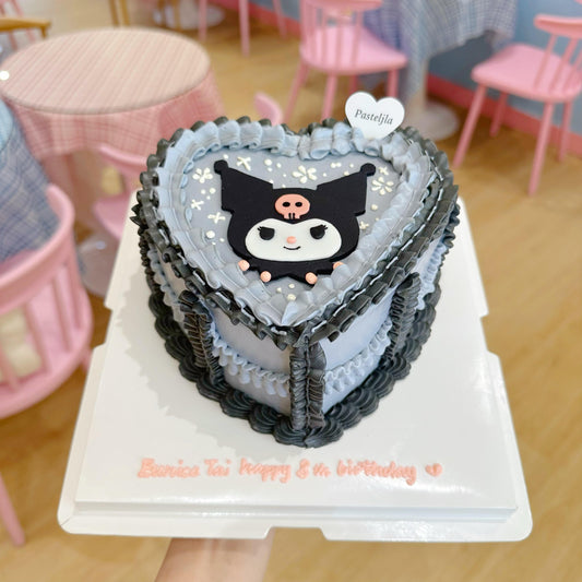 Heart shape kuromi cake