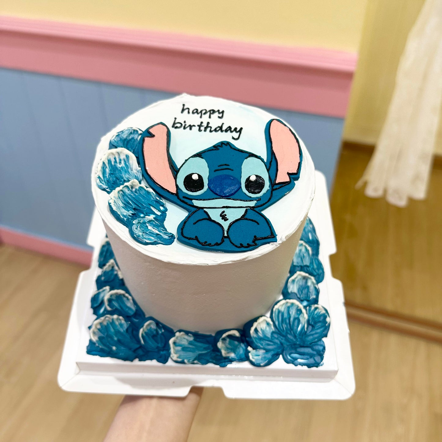 Handrawn stitch cake