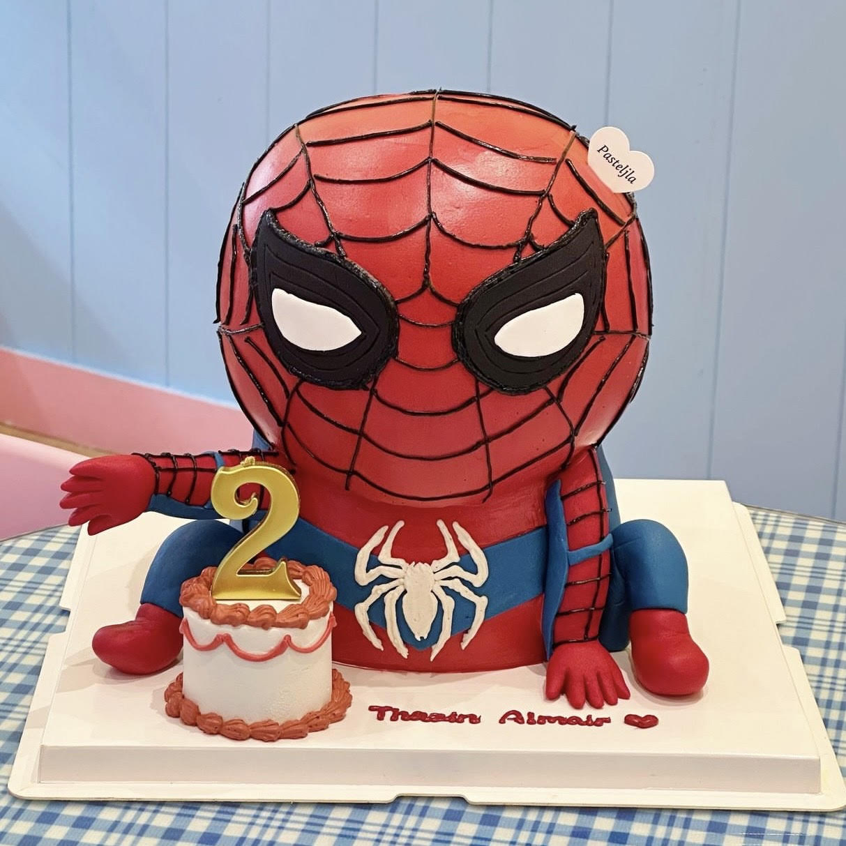 3D Spider-Man cake