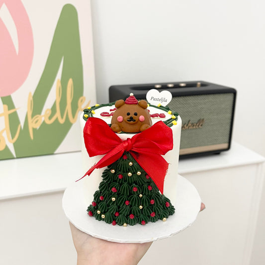 Christmas Bear Cake