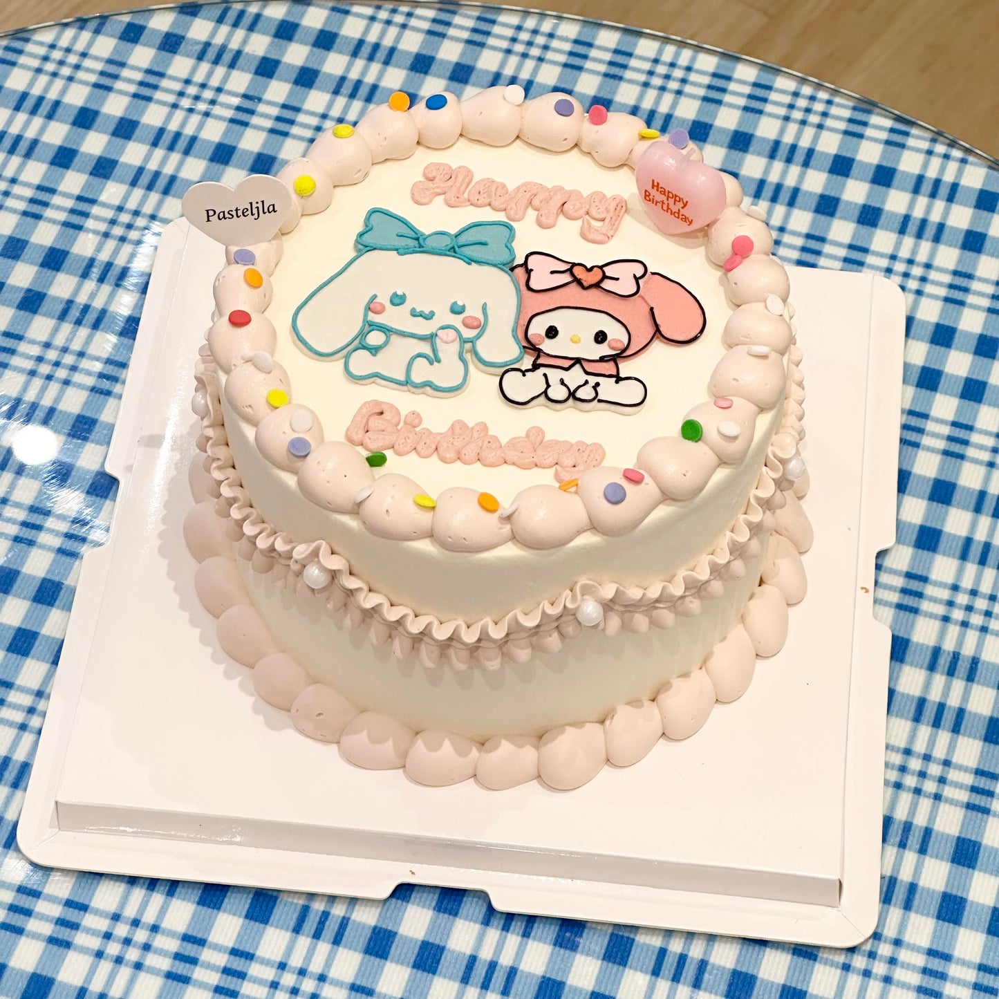 Handrawn cinnamoroll and melody cake