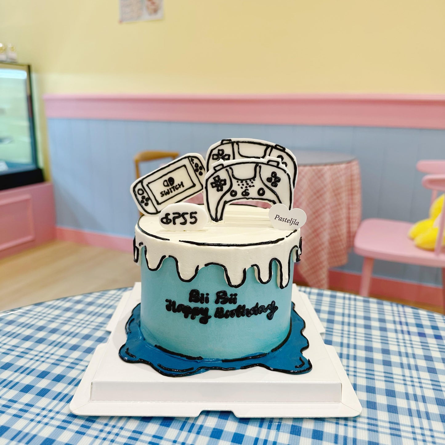 2D Comic PS5 Cake