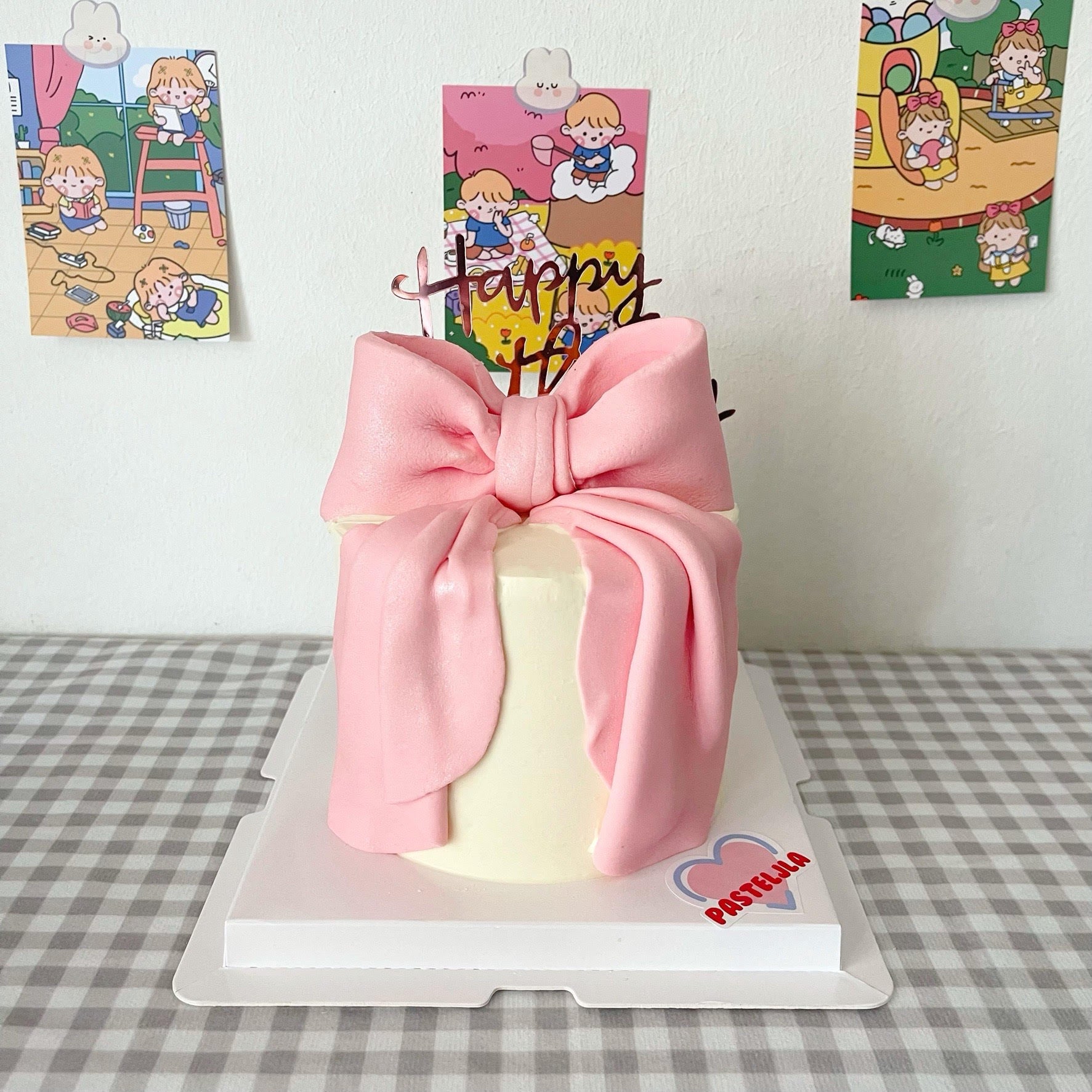 Pink Ribbon Cake – Pasteljla